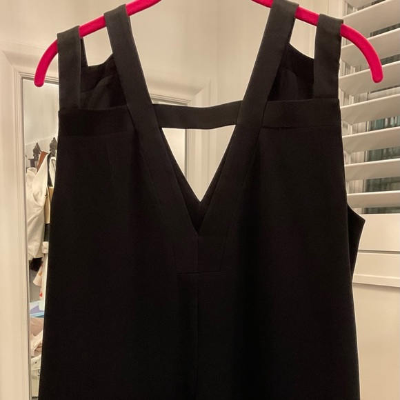 BCBGMaxAzria LAUREL CUTOUT TANK-NWOT - Picture 4 of 16